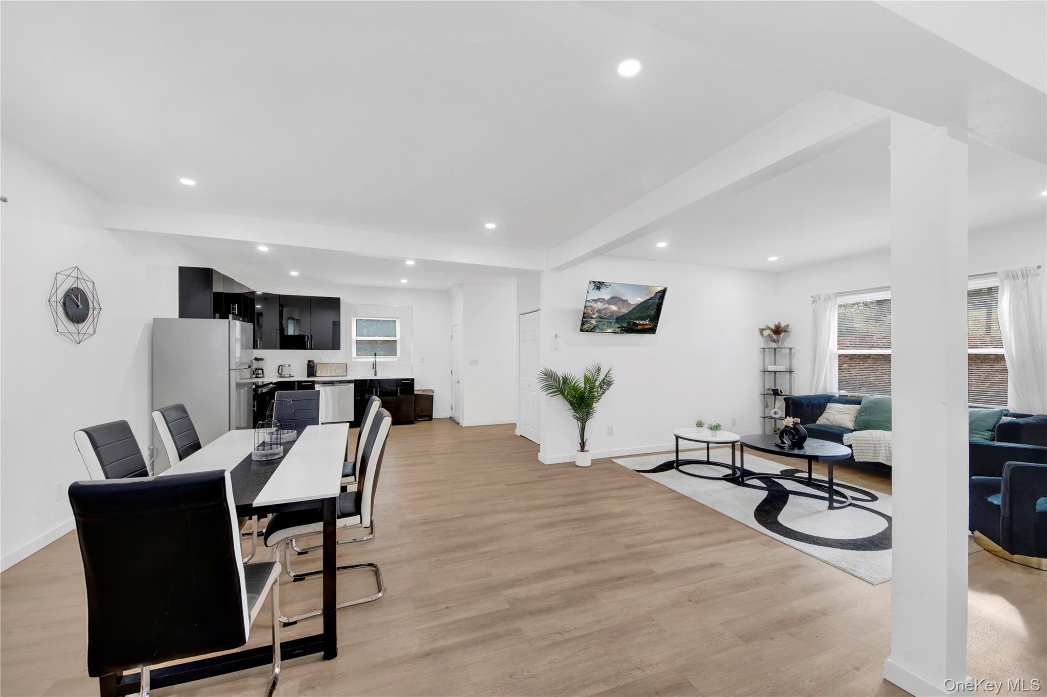 350 Old Post Road Marlboro, NY 12542 - Photo 8 of 36 a view of a dining room with furniture