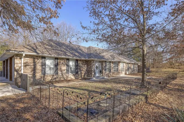 $455,000 | 13301 Harvest Lane, Peculiar, MO 64078