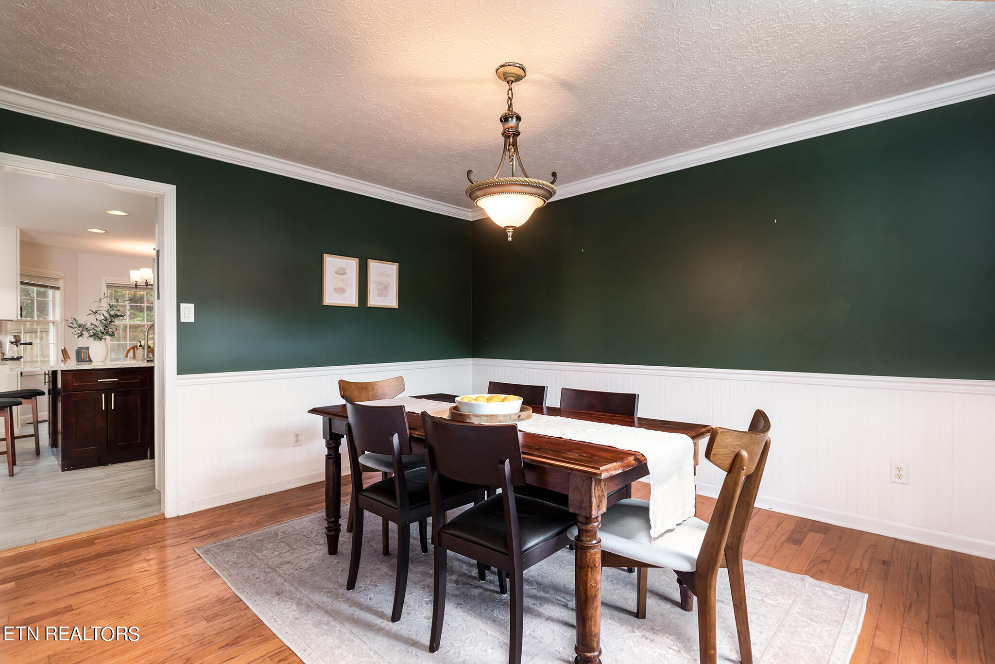 8918_Maple_Ridge_105