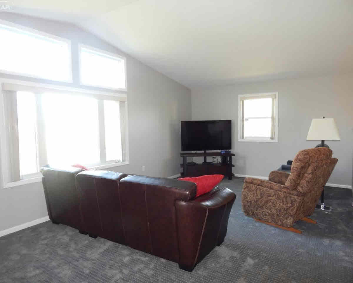 425 Elms Road Flushing, MI 48433 - Photo 23 of 53 21284578-22.JPG