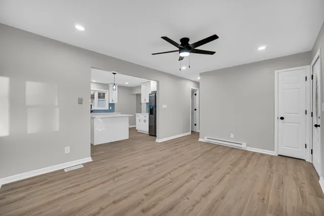 $319,900 | 459 North School Street, Braidwood, IL 60408