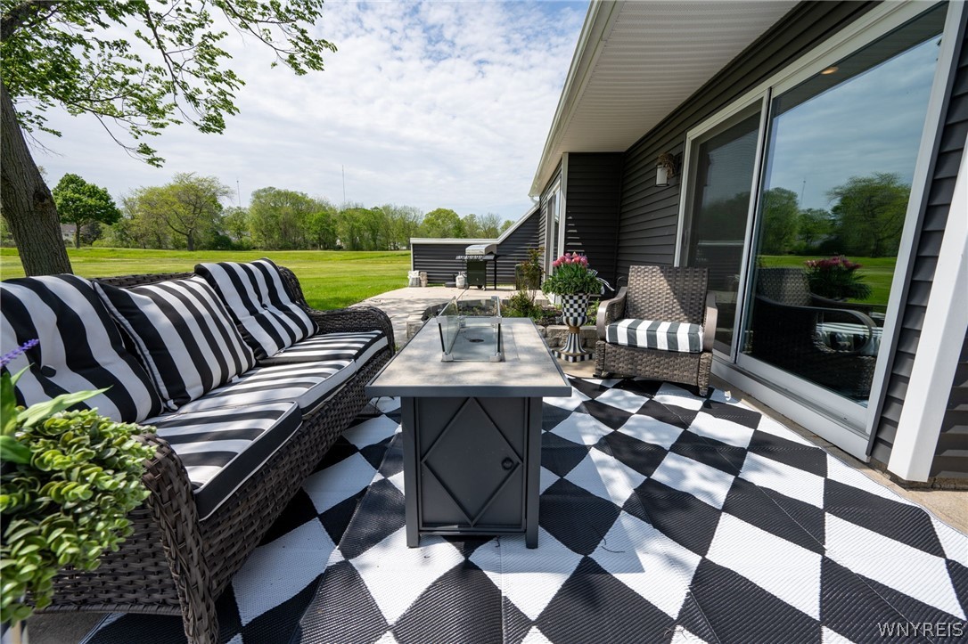 3142 East River Road Grand Island, NY 14072 - Photo 38 of 45