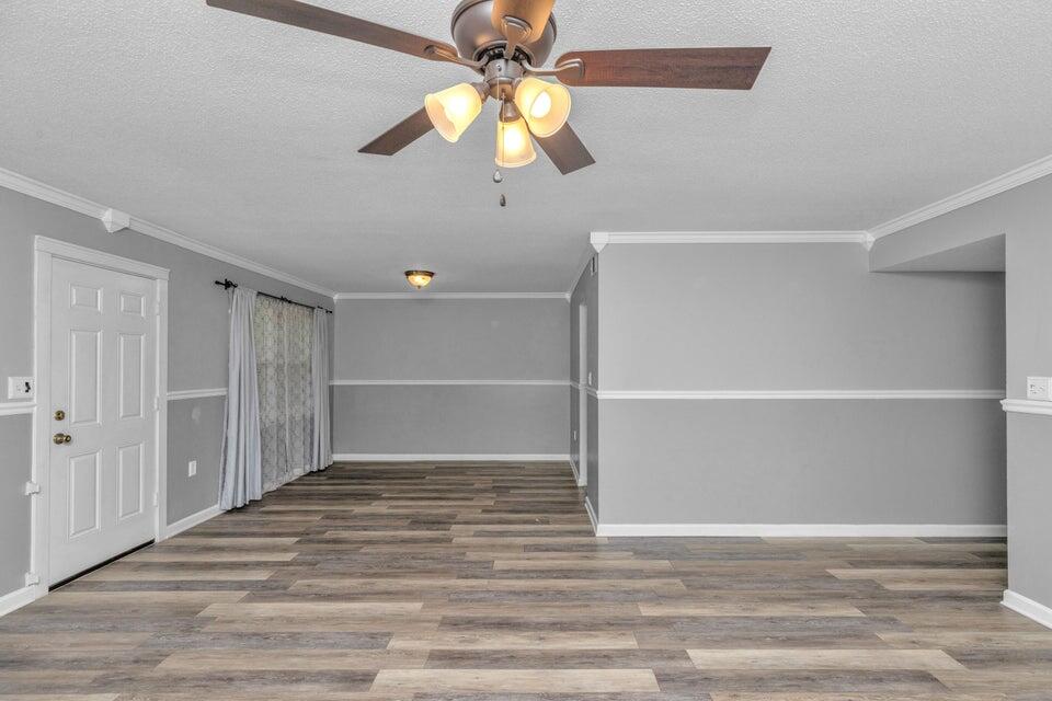 1037 4th Avenue Shalimar, FL 32579 - Photo 10 of 22 a view of an empty room