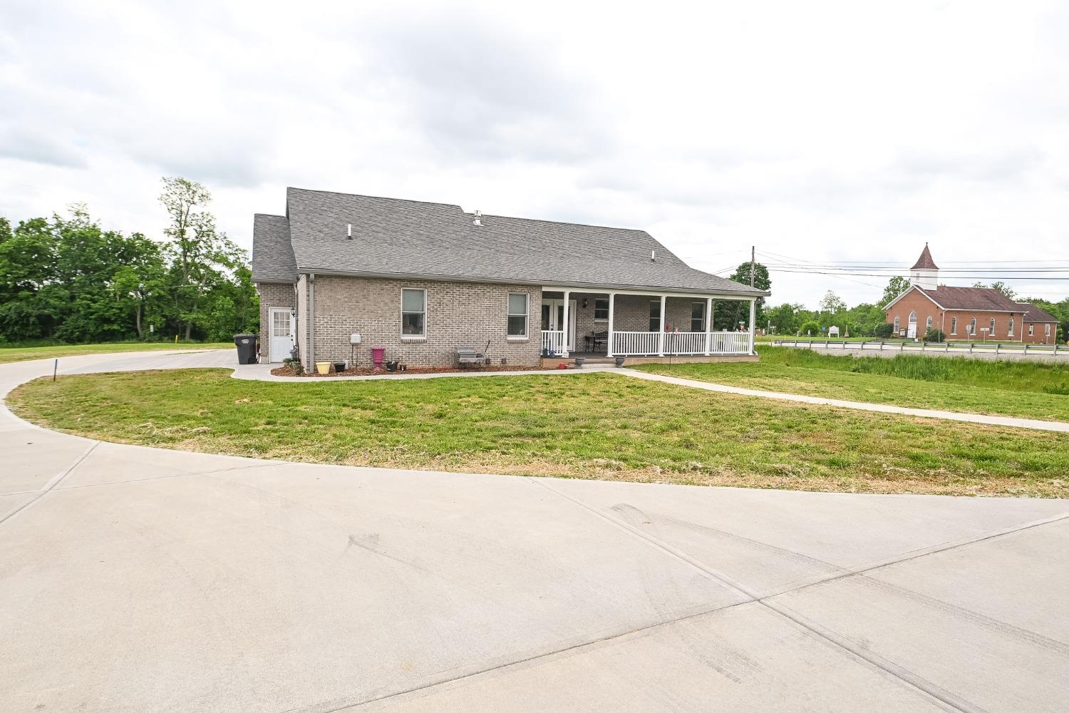 10835 Hoffman Road Aurora, IN 47001 - Photo 27 of 34 Gallery Image 27