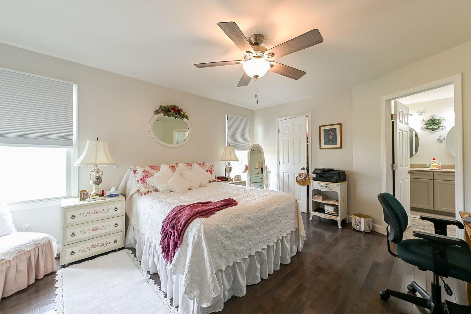 10835 Hoffman Road Aurora, IN 47001 - Photo 10 of 34 Gallery Image 10