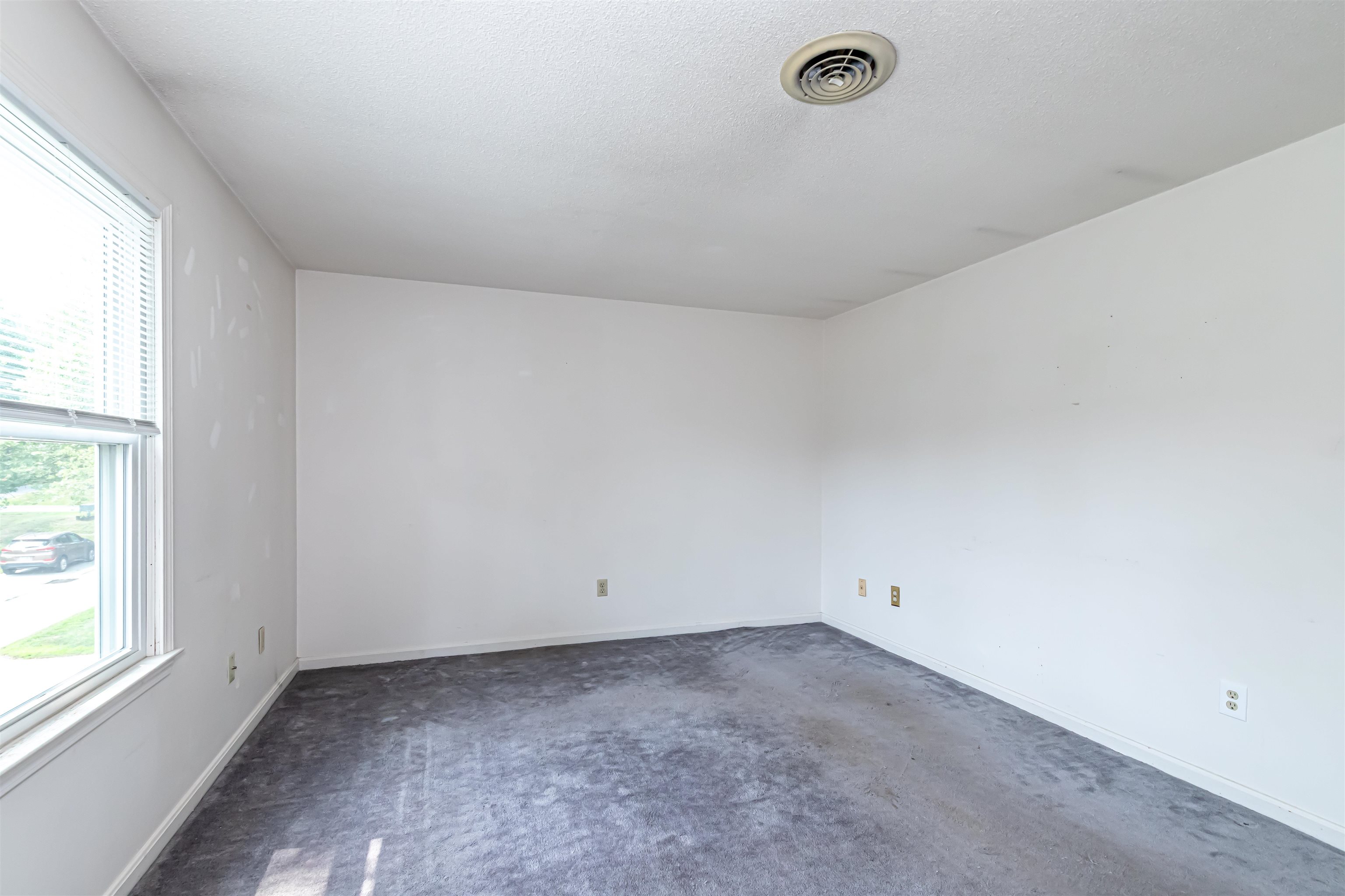 38 Stonehouse Lane, Unit A Keene, NH 03431 - Photo 33 of 44