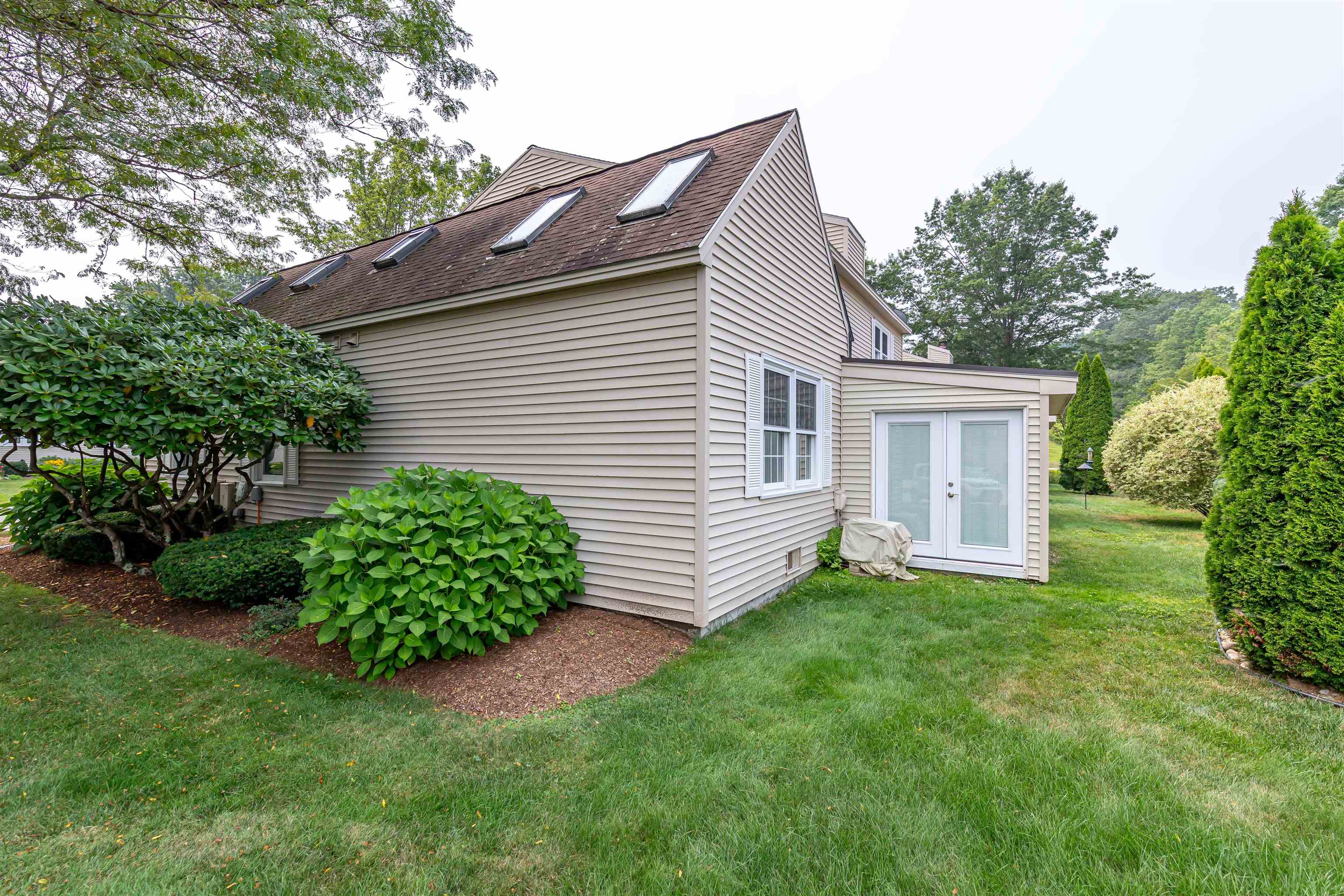 38 Stonehouse Lane, Unit A Keene, NH 03431 - Photo 40 of 44