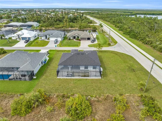 $3,200 | 15401 Aqua Circle, Port Charlotte, FL 33981