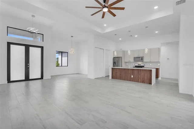 $3,200 | 15401 Aqua Circle, Port Charlotte, FL 33981