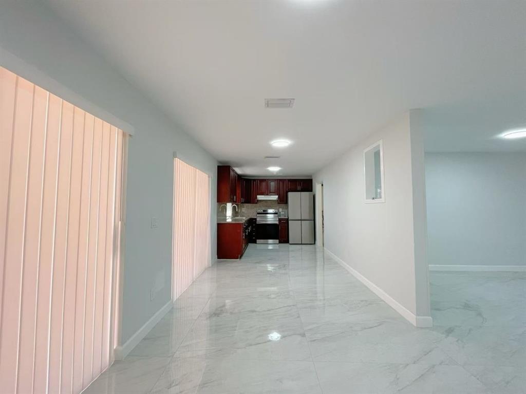 7750 Atlanta Street Hollywood, FL 33024 - Photo 10 of 12