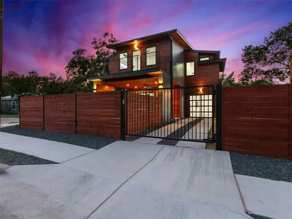 $3,950 | 1710 Brassie Street, Austin, TX 78741
