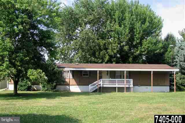 6120 Salem Run Road Dover, PA 17315 - Photo 4 of 14 Gallery Image 4