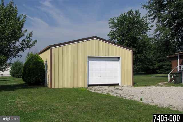 6120 Salem Run Road Dover, PA 17315 - Photo 9 of 14 Gallery Image 9