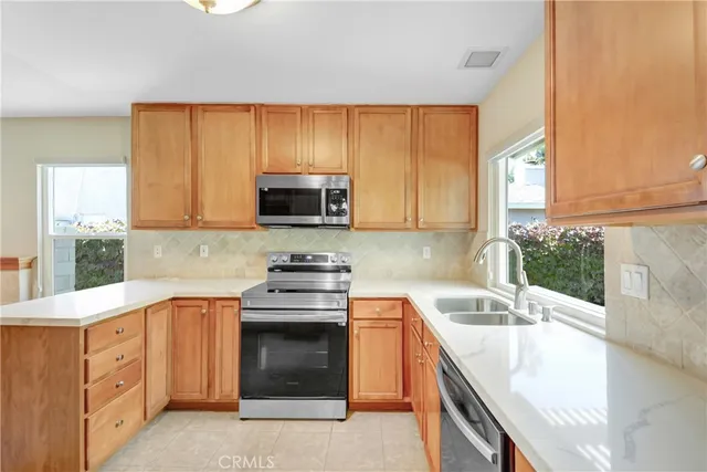 $3,993 | 10346 Alta Loma Drive, Rancho Cucamonga, CA 91737