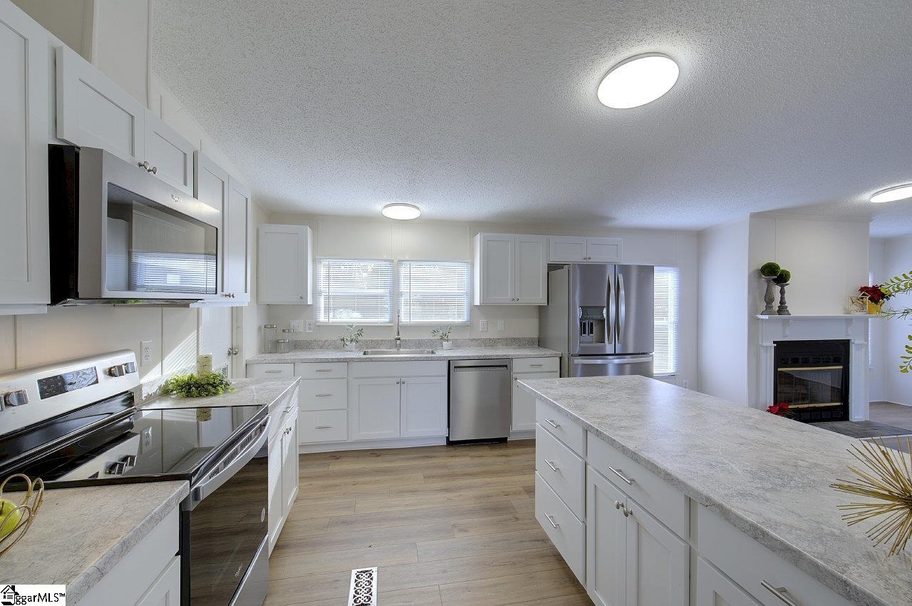 908 Turner Hill Road Easley, SC 29642 - Photo 13 of 36 Gallery Image 13