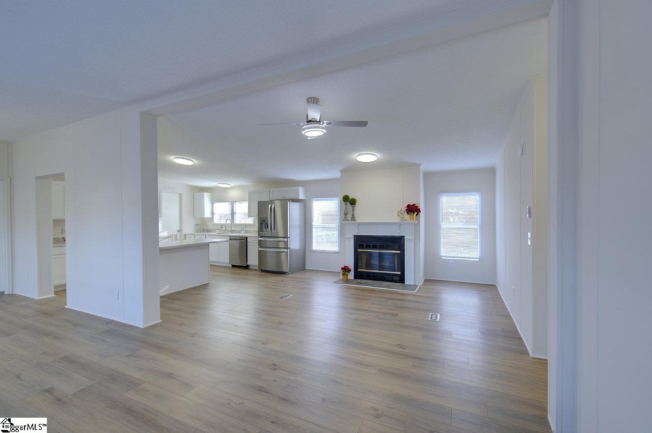 908 Turner Hill Road Easley, SC 29642 - Photo 8 of 36 Gallery Image 8