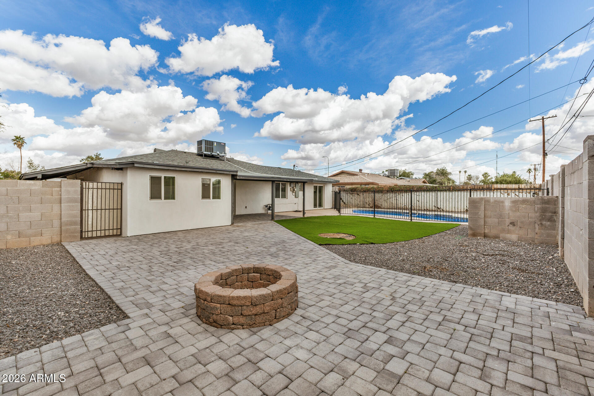 533 West 18th Street Tempe, AZ 85281 - Photo 43 of 52 a view of outdoor space yard and front view of a house