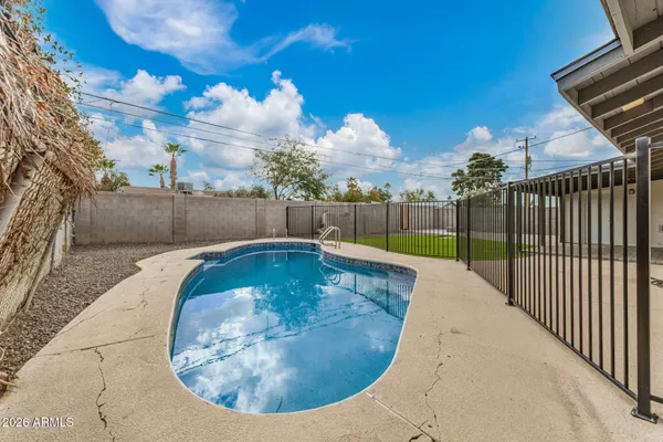 $650,000 | 533 West 18th Street, Tempe, AZ 85281