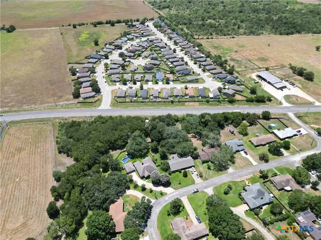 $485,000 | 170 Oak Creek Circle, Luling, TX 78648