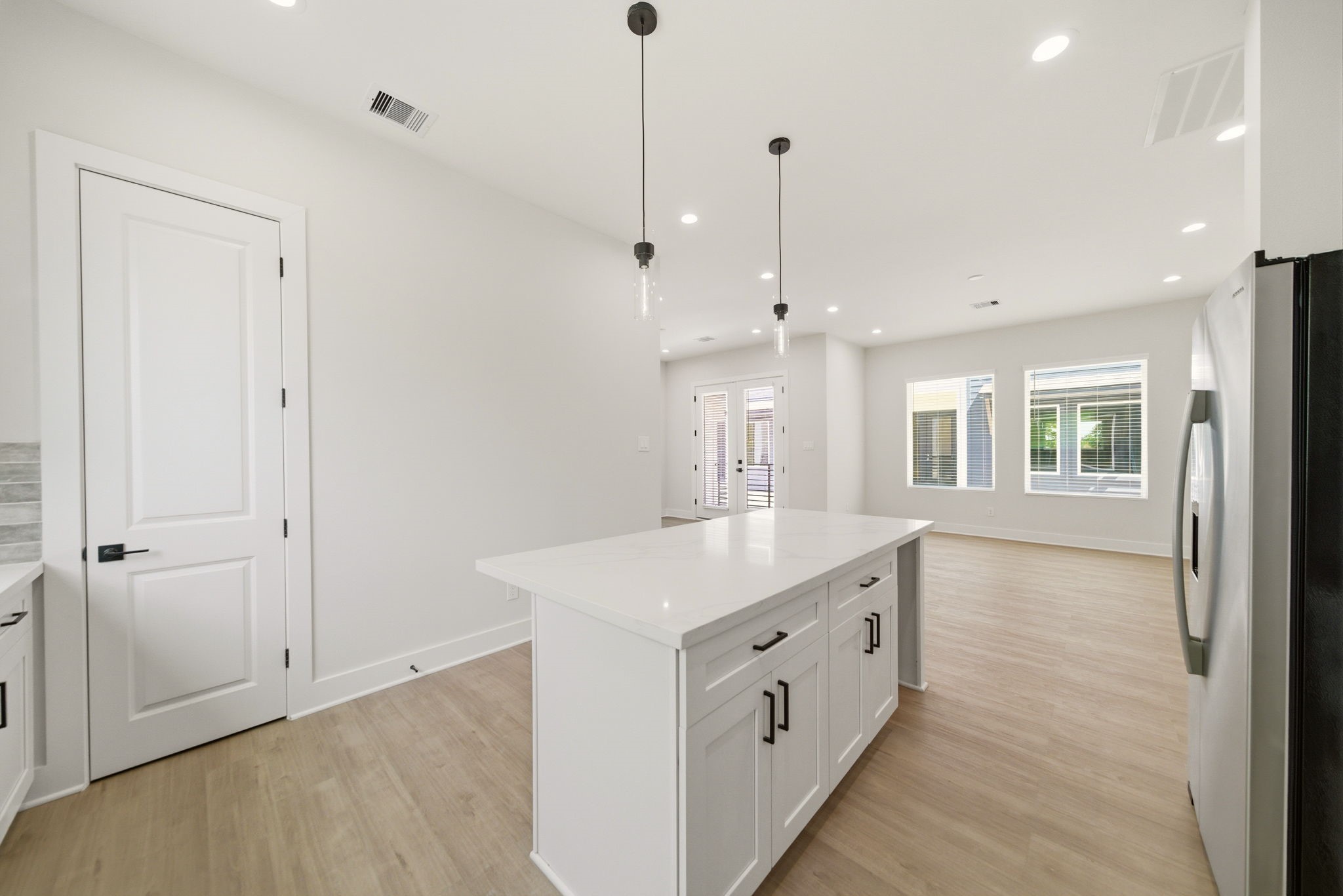 1396 Cedar Post Lane Houston, TX 77080 - Photo 18 of 33