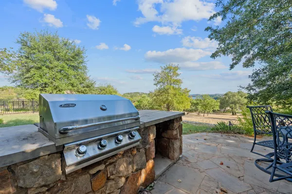 $699,000 | 18717 Natures Way, Jonestown, TX 78645