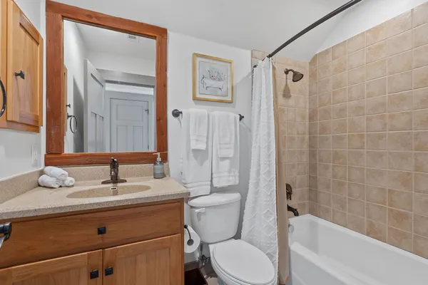 $699,000 | 18717 Natures Way, Jonestown, TX 78645