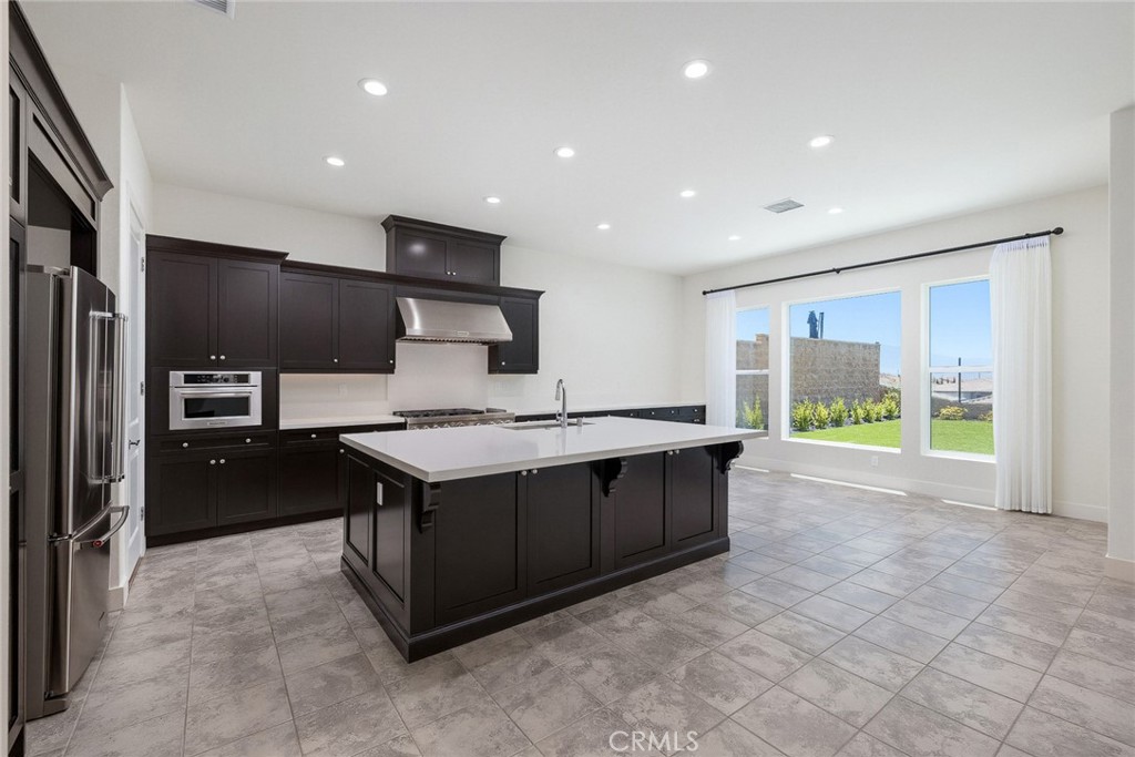 20732 Bluebird Court Porter Ranch, CA 91326 - Photo 7 of 33