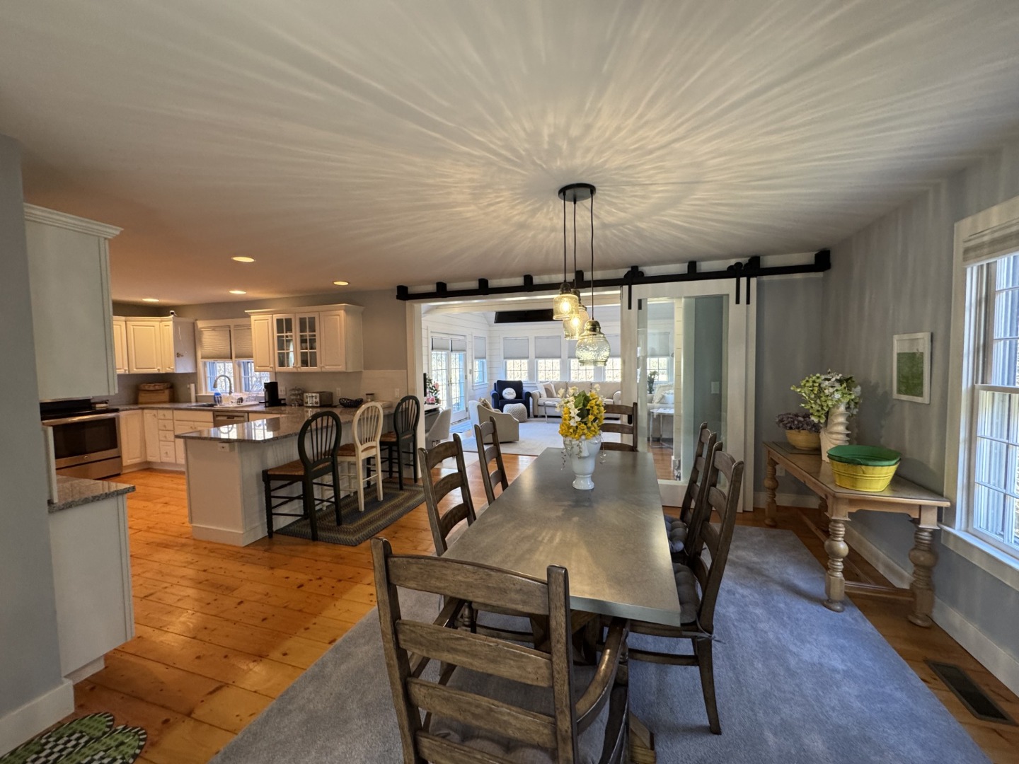 33 Goldfinch Drive Nantucket, MA 02554 - Photo 5 of 26