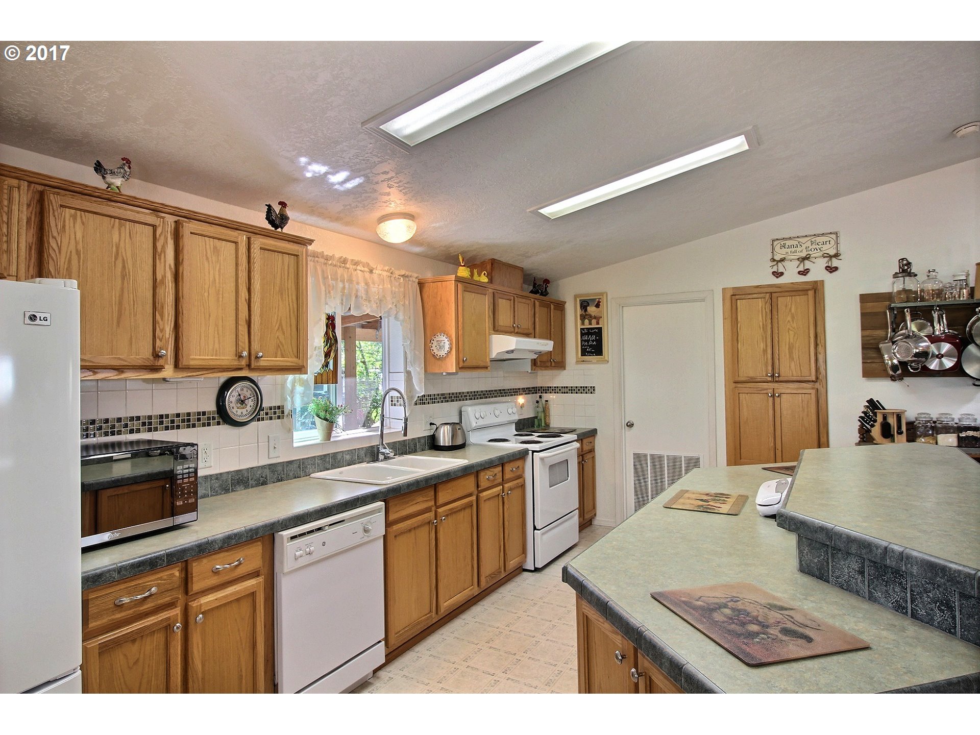 31680 Southeast Duus Road Estacada, OR 97023 - Photo 5 of 30 Gallery Image 5