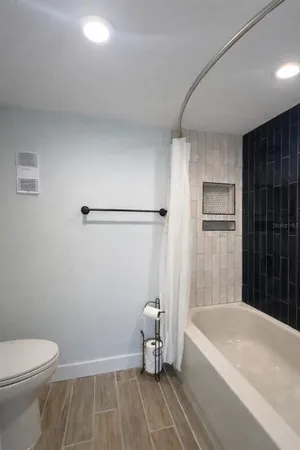 $2,300 | 500 Treasure Island Causeway, Unit 109, Treasure Island, FL 33706