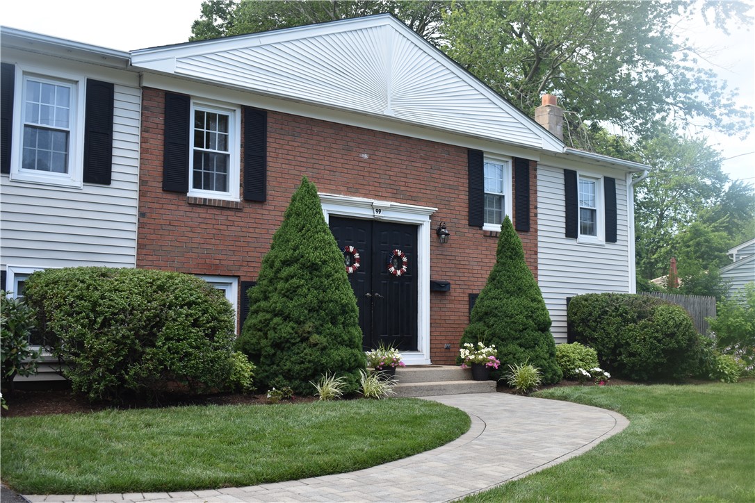 99 Haley Road Warwick, RI 02889 - Photo 3 of 42 Gallery Image 3