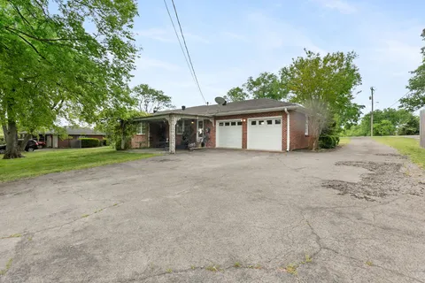 $375,000 | 307 Shepherd Hills Drive, Madison, TN 37115