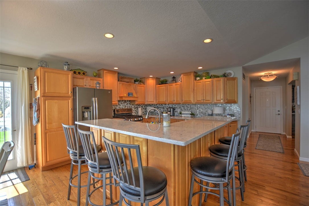 42 Lake Grove Club Decatur, IL 62521 - Photo 11 of 47