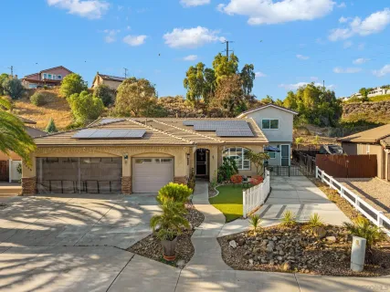 $1,300,000 | 13886-88 Cheryl Creek Drive, El Cajon, CA 92021