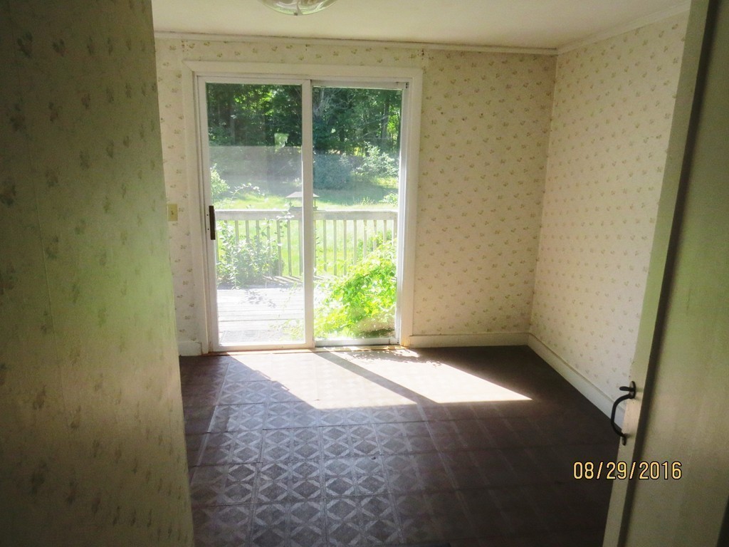 164 Parmenter Road Bernardston, MA 01337 - Photo 5 of 13 Gallery Image 5