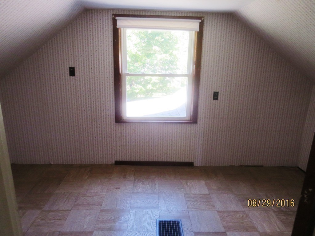 164 Parmenter Road Bernardston, MA 01337 - Photo 9 of 13 Gallery Image 9