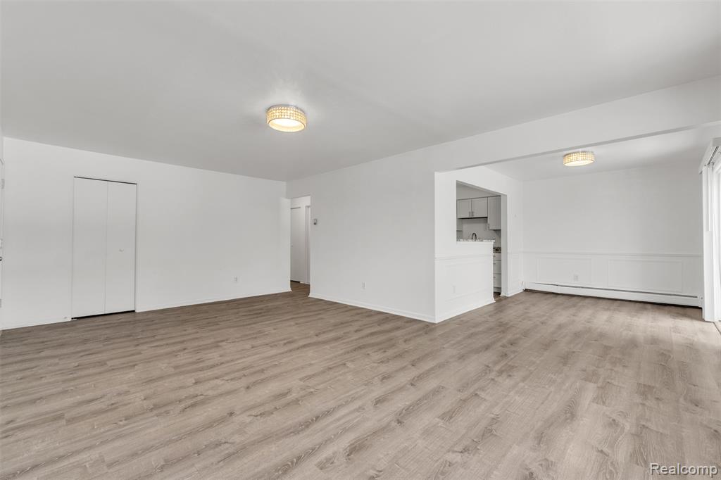 4113 Telegraph Road, Unit A214 Bloomfield Hills, MI 48302 - Photo 10 of 30