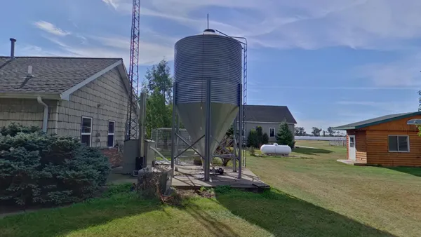 $599,900 | 17787 Indian Prairie Road, White Pigeon, MI 49099