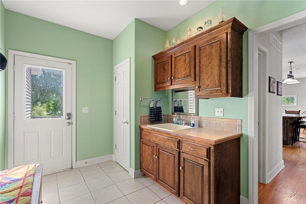 35559 Metcalf Road Louisburg, KS 66053 - Photo 31 of 78