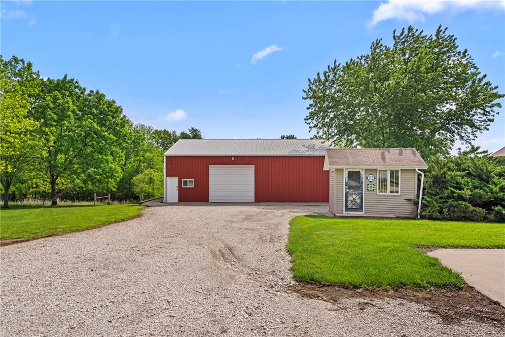 35559 Metcalf Road Louisburg, KS 66053 - Photo 7 of 78