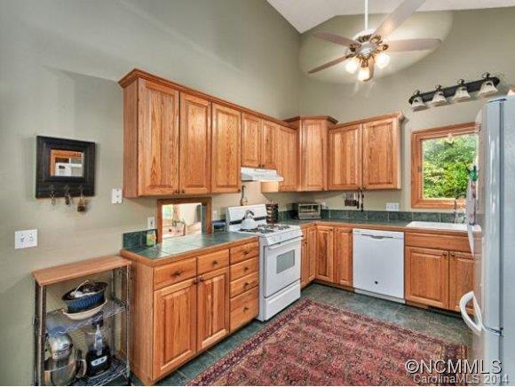 728 Flynn Branch Road Fletcher, NC 28732 - Photo 8 of 19 Gallery Image 8