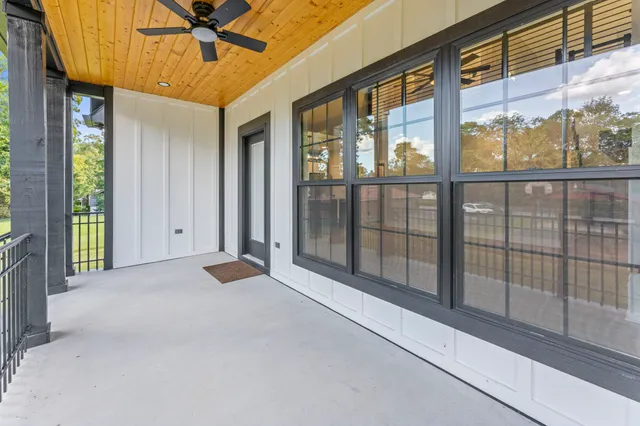 a view of an entryway with a door