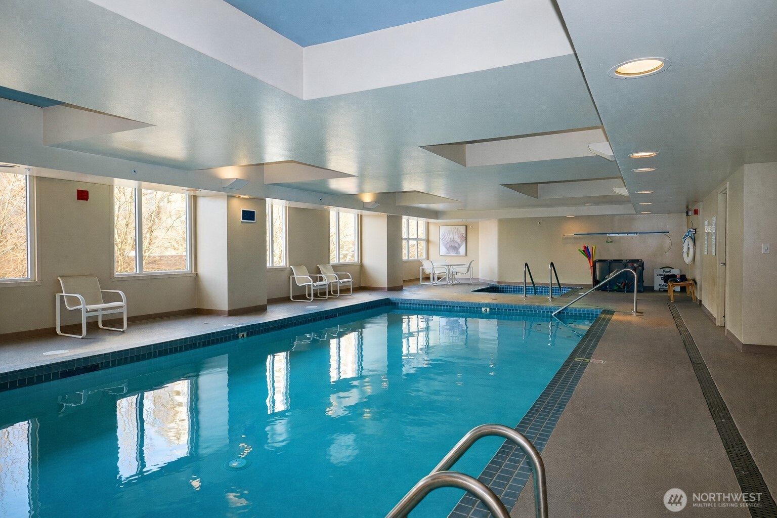 121 Vine Street, Unit 1702 Seattle, WA 98121 - Photo 21 of 37