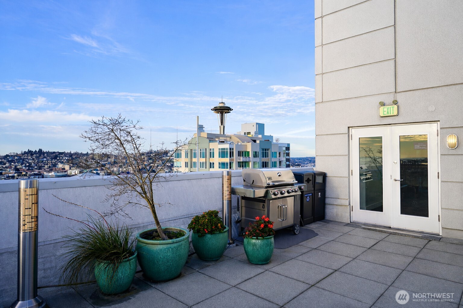 121 Vine Street, Unit 1702 Seattle, WA 98121 - Photo 28 of 37 a view of roof deck with seating space