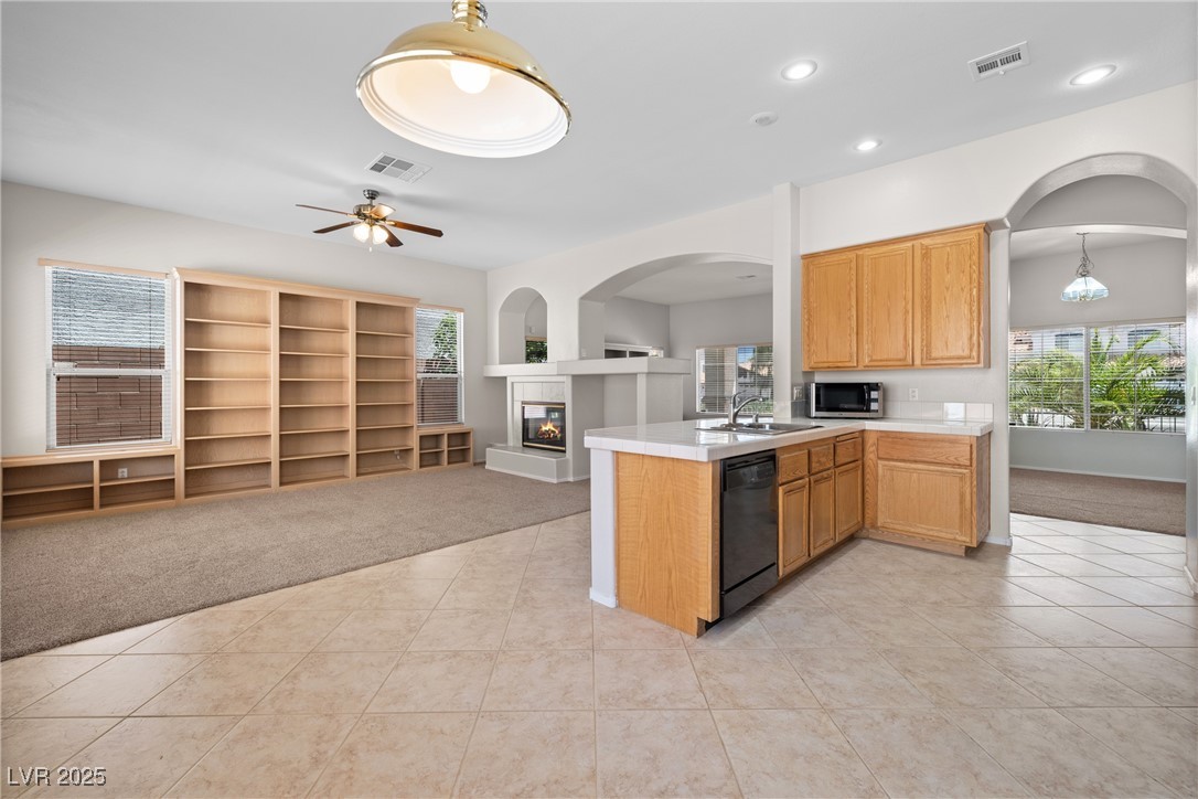9282 West Viking Road Las Vegas, NV 89147 - Photo 14 of 38