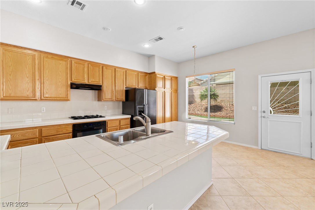 9282 West Viking Road Las Vegas, NV 89147 - Photo 17 of 38