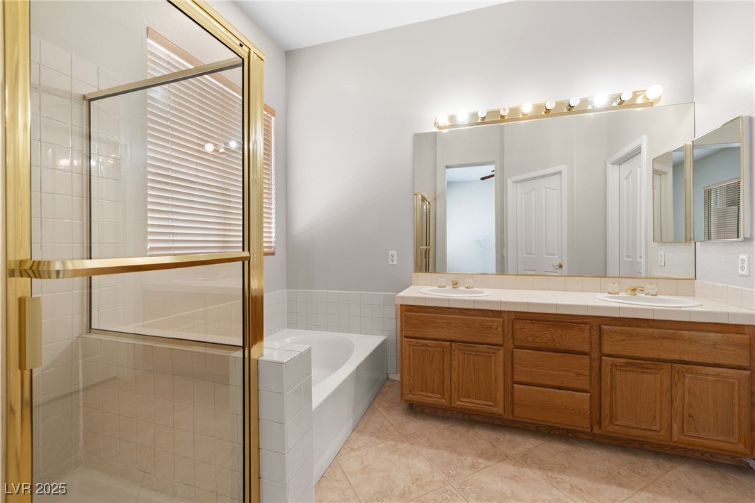 9282 West Viking Road Las Vegas, NV 89147 - Photo 20 of 38
