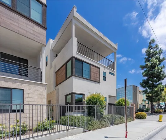 $939,900 | 2054 Mylitta, Gardena, CA 90249