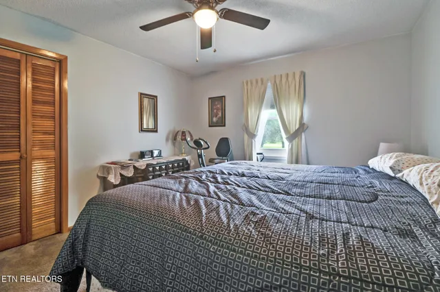 $329,400 | 324 Wheeler Lane, Jamestown, TN 38556