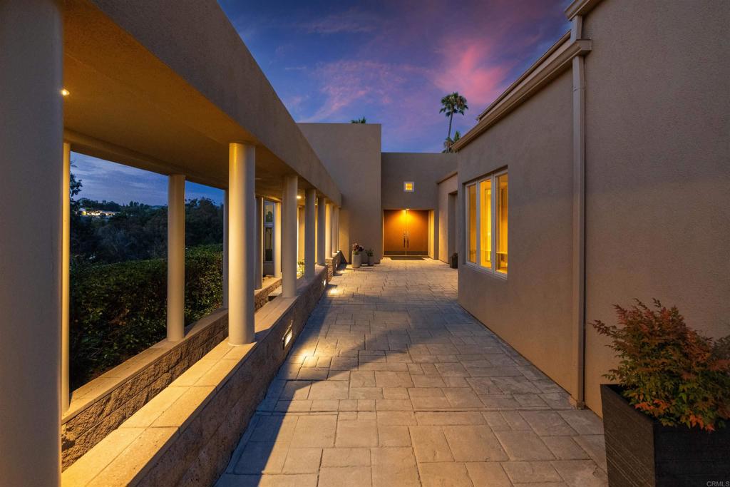 16775 Via Lago Azul Rancho Santa Fe, CA 92067 - Photo 4 of 61